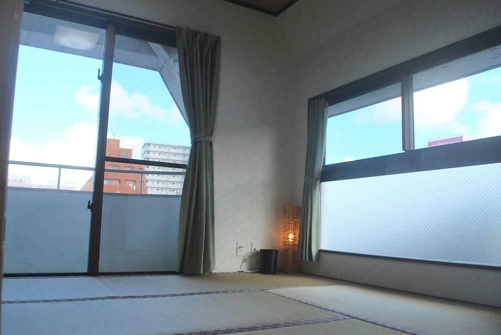 WEST VILLA 那覇