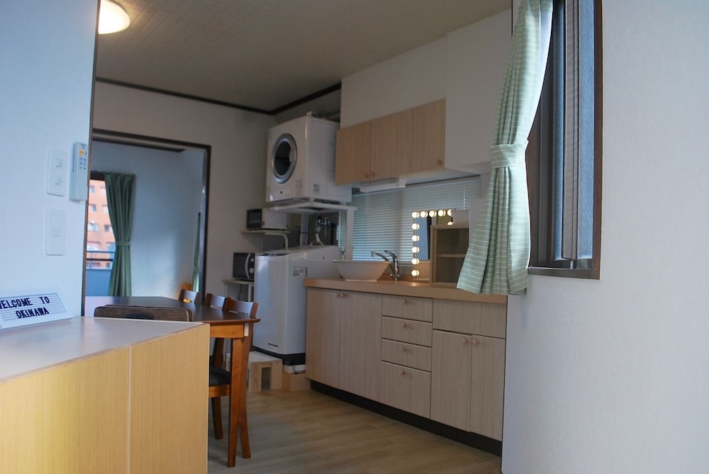 WEST VILLA 那覇