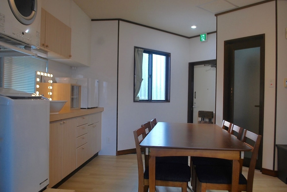 WEST VILLA 那覇