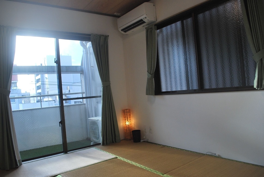 WEST VILLA 那覇
