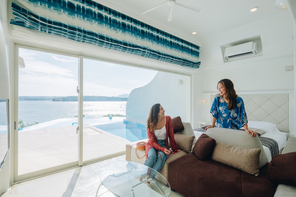 YUKI SUITE KOURIJIMA 那覇
