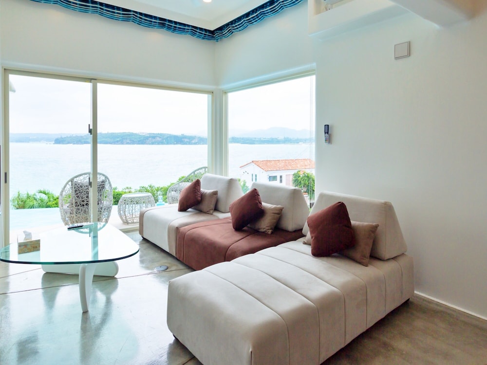 YUKI SUITE KOURIJIMA 那覇