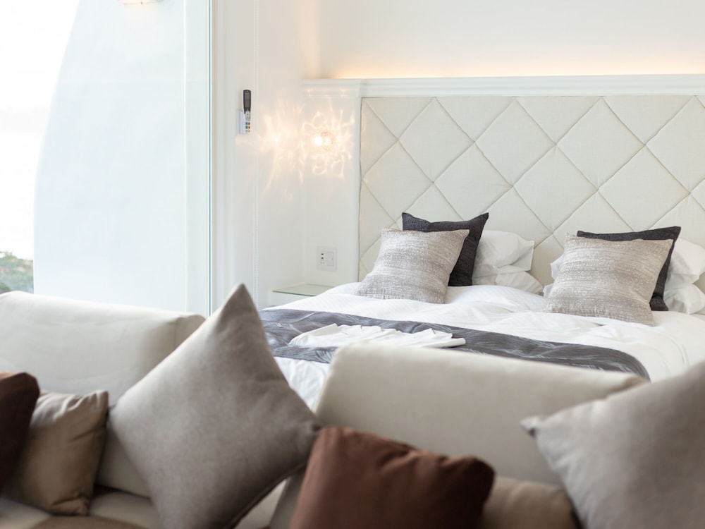 YUKI SUITE KOURIJIMA 那覇