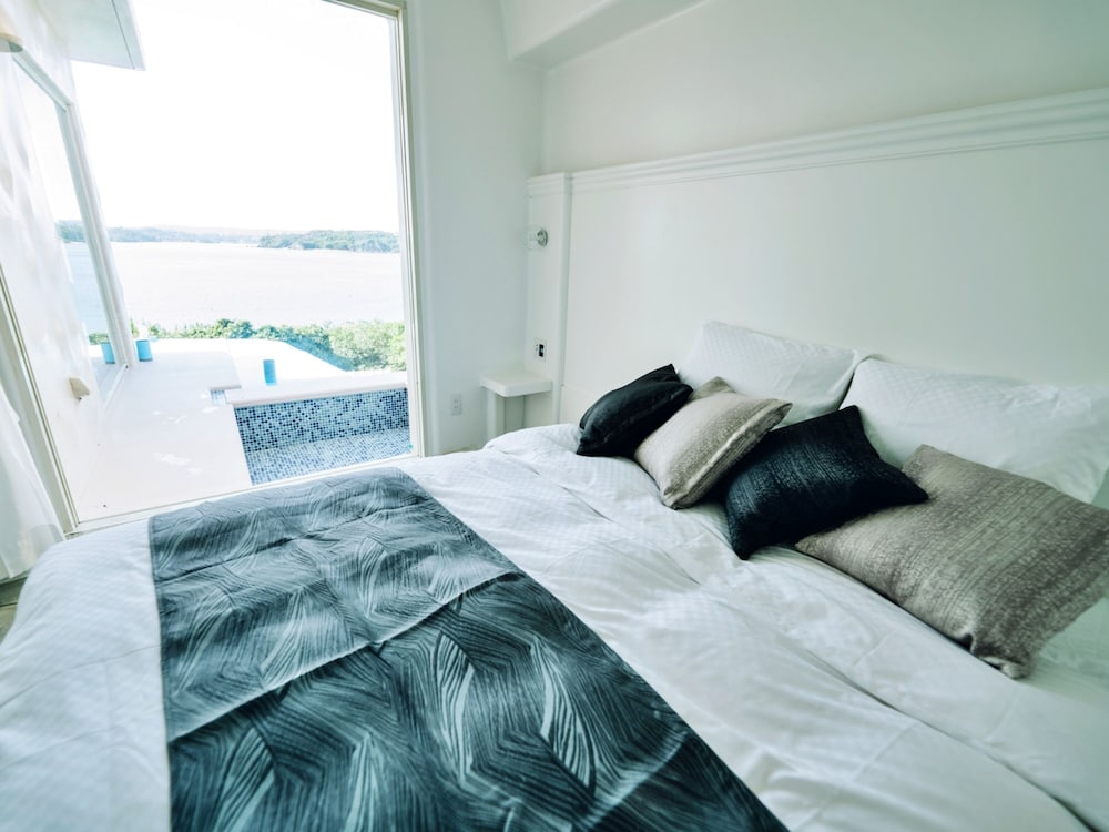 YUKI SUITE KOURIJIMA 那覇