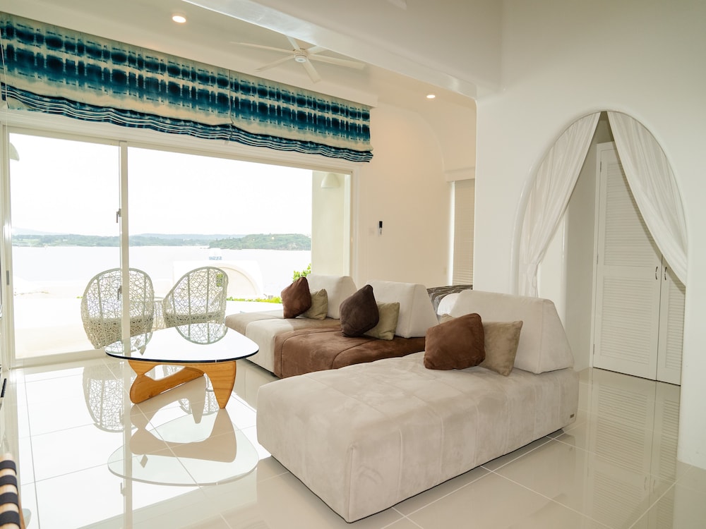 YUKI SUITE KOURIJIMA 那覇