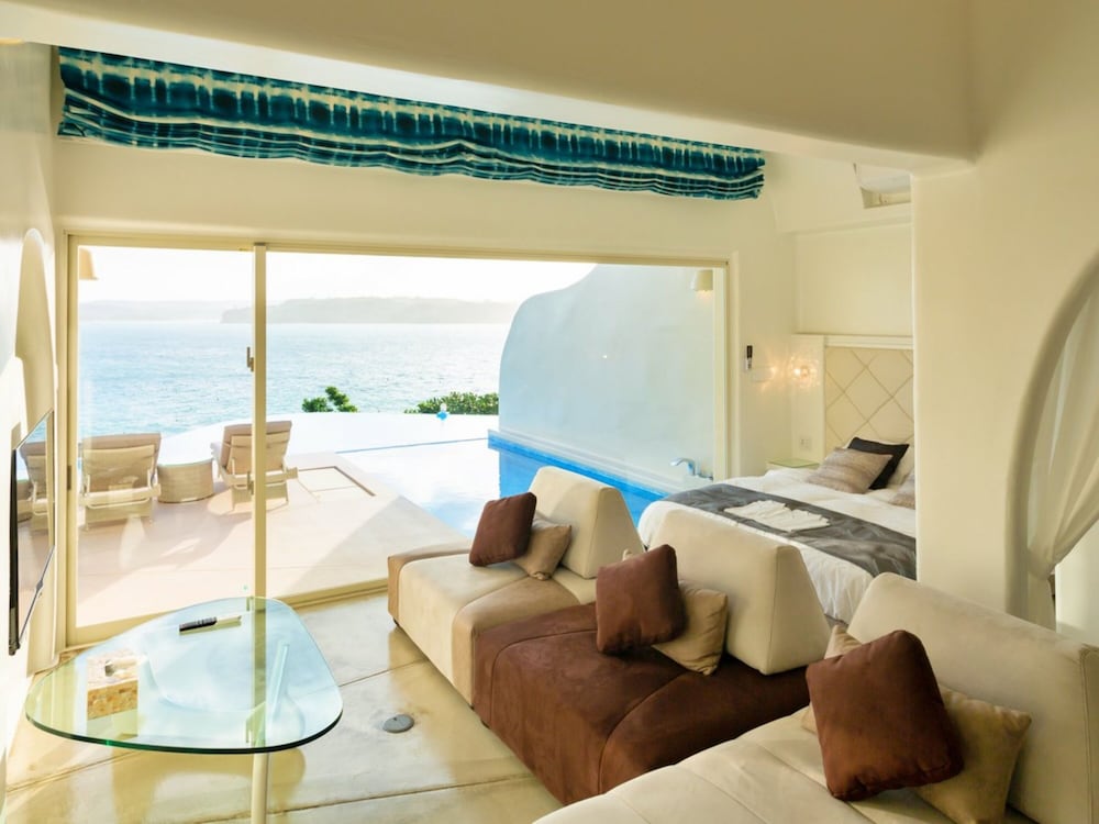 YUKI SUITE KOURIJIMA 那覇