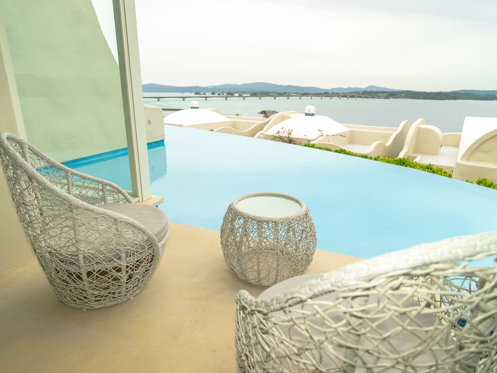 YUKI SUITE KOURIJIMA 那覇
