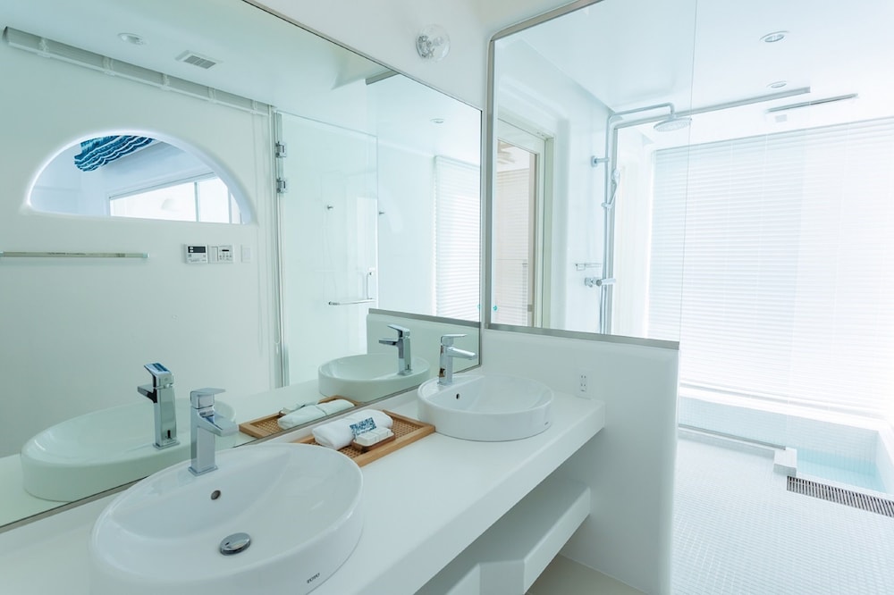 YUKI SUITE KOURIJIMA 那覇