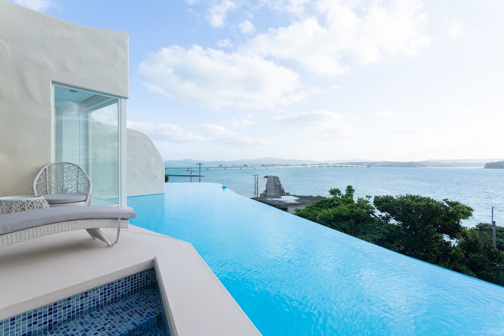 YUKI SUITE KOURIJIMA 那覇