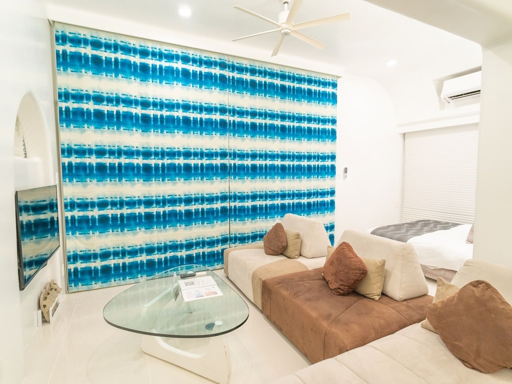 YUKI SUITE KOURIJIMA 那覇