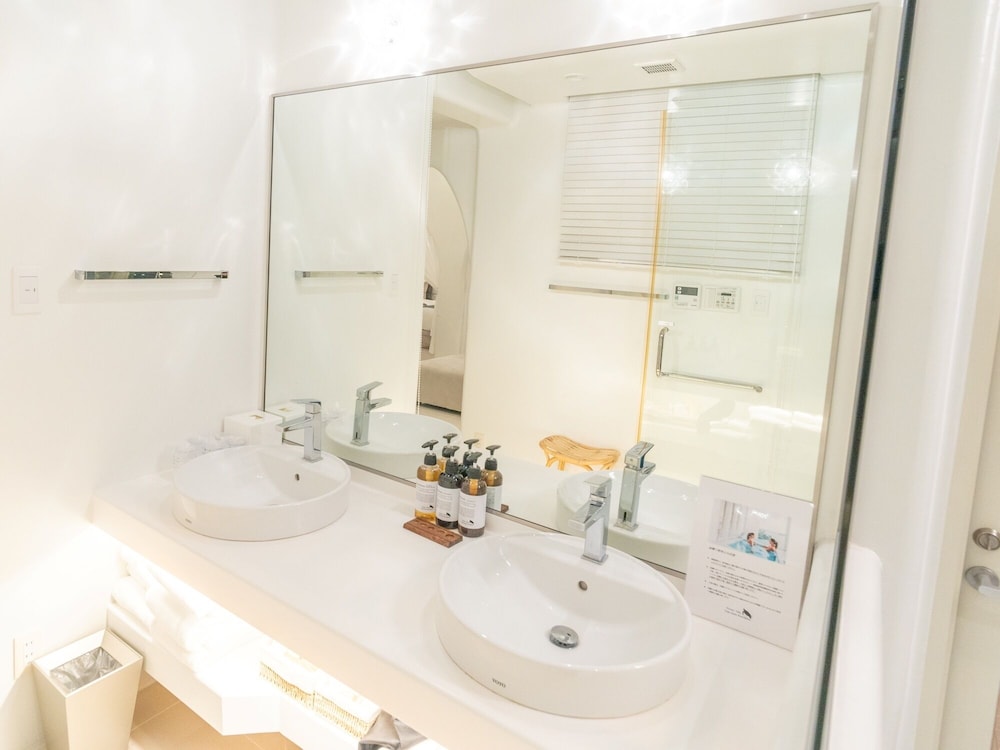 YUKI SUITE KOURIJIMA 那覇