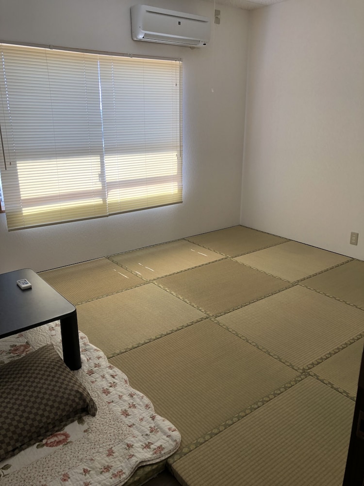 YOKO HOUSE 那覇