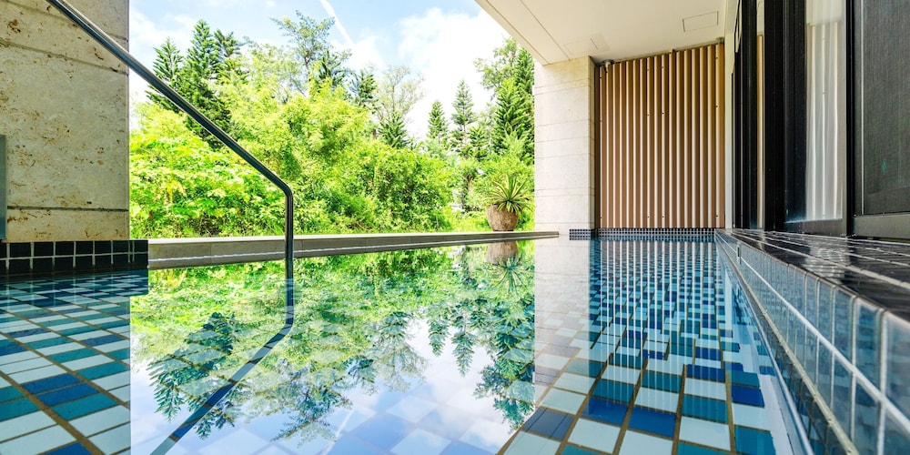 UMITO OKINAWA ONNASON 那覇