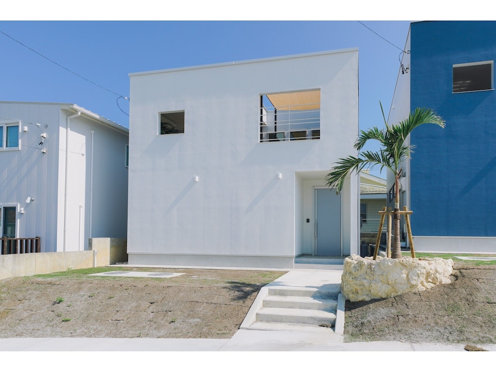 VILLA COLORS B 那覇