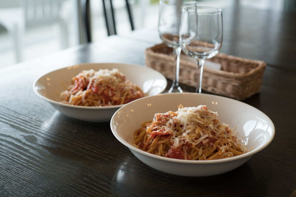 ブルースイーツ・ハナムロ オンザビーチ 那覇