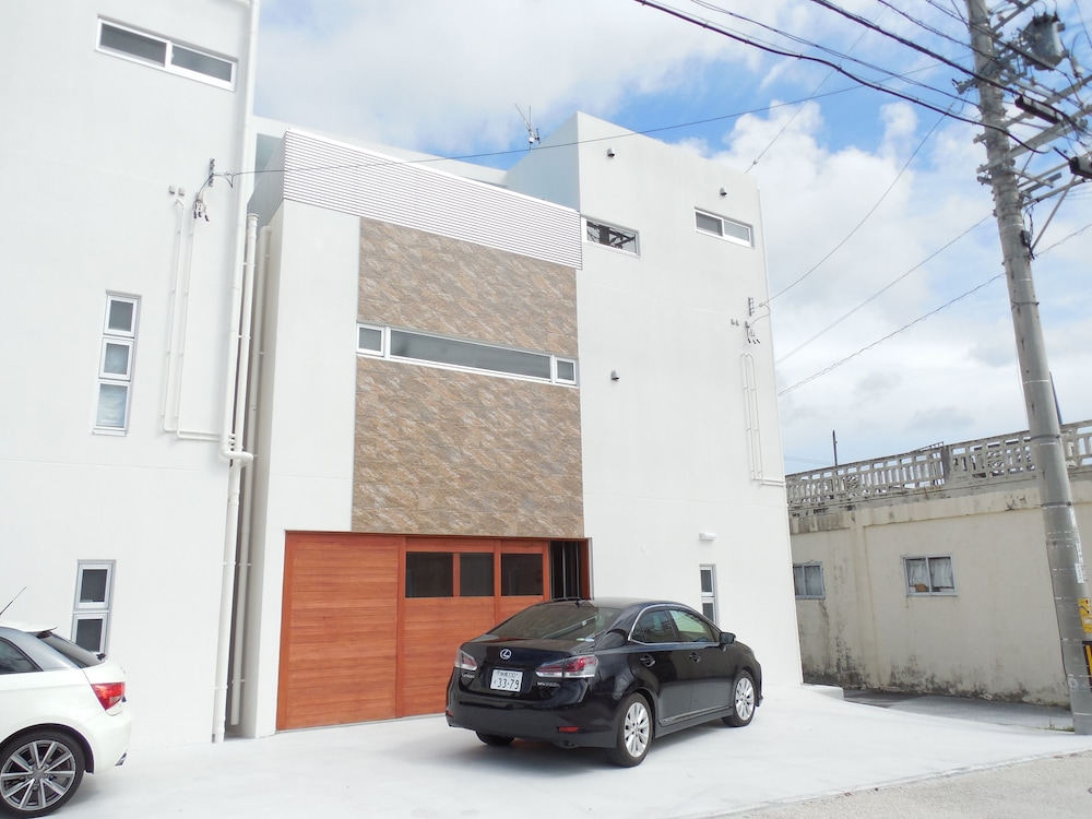 ONE SKY HOUSE NAKAMA 那覇