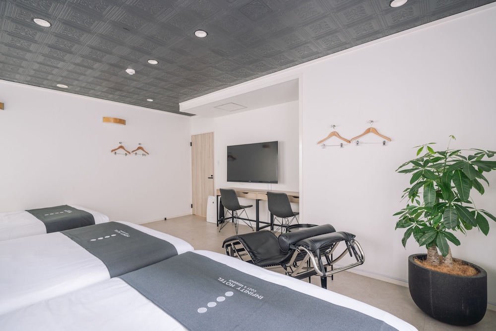 INFINITY HOTEL -JICCHAKU- 那覇