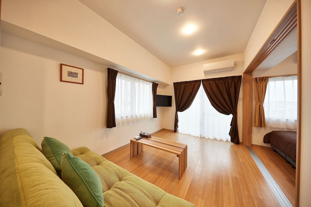 M'S STAY OKINAWA 那覇