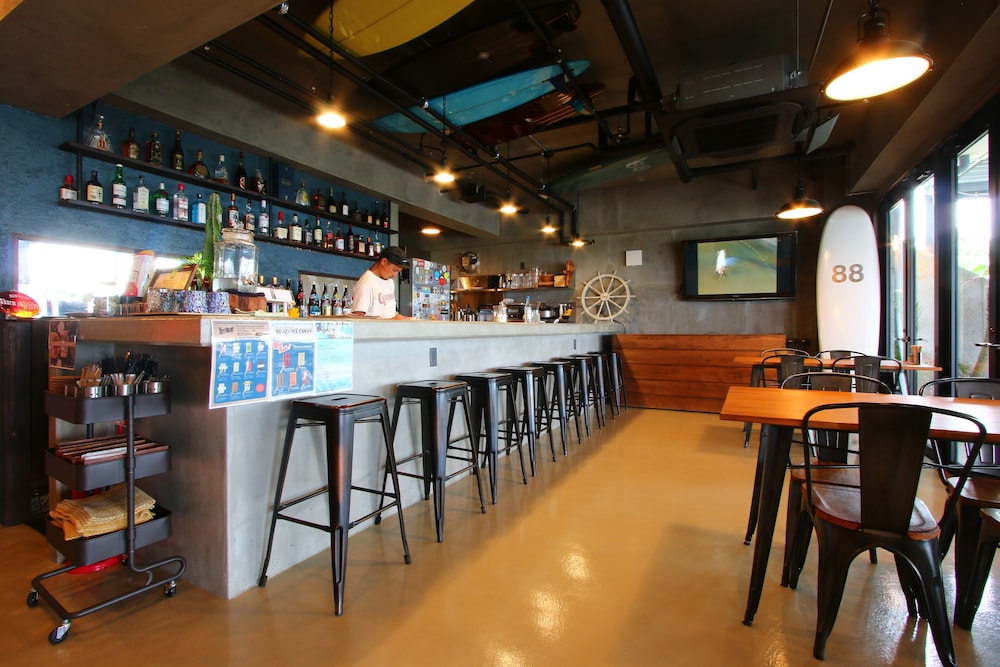 MARINX CLASSIC HARBORVIEW PENSION 那覇