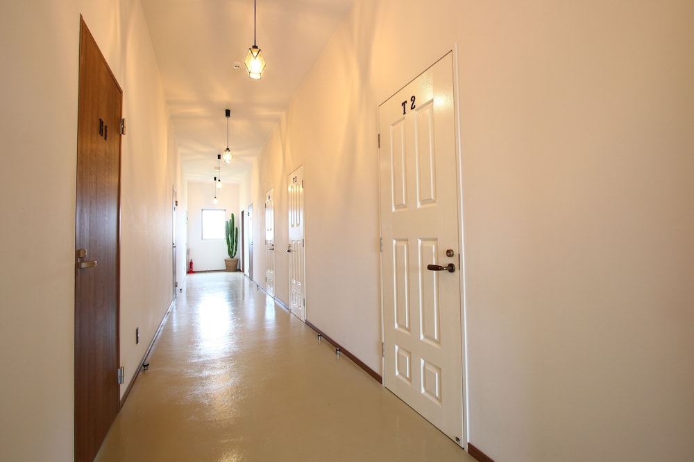 MARINX CLASSIC HARBORVIEW PENSION 那覇