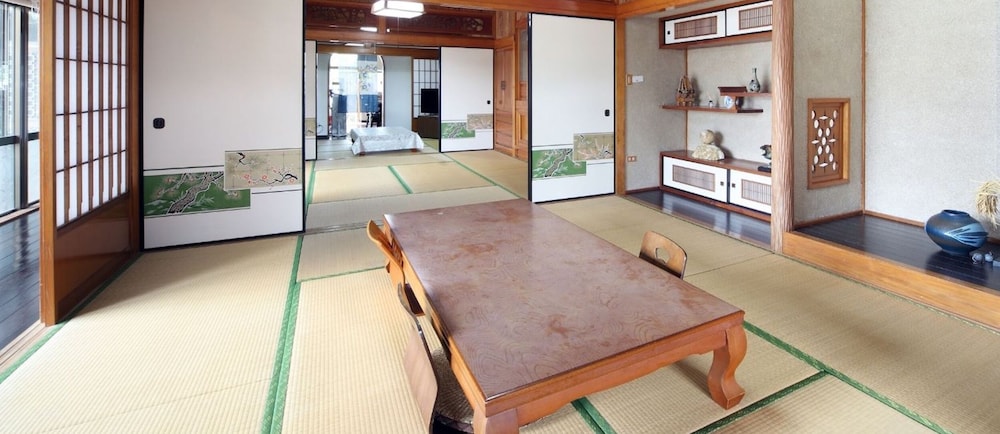 球美の宿 月桃 那覇