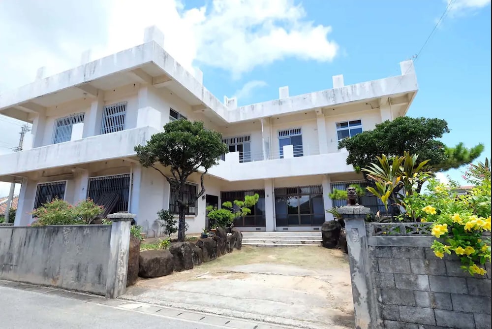 球美の宿 月桃 那覇