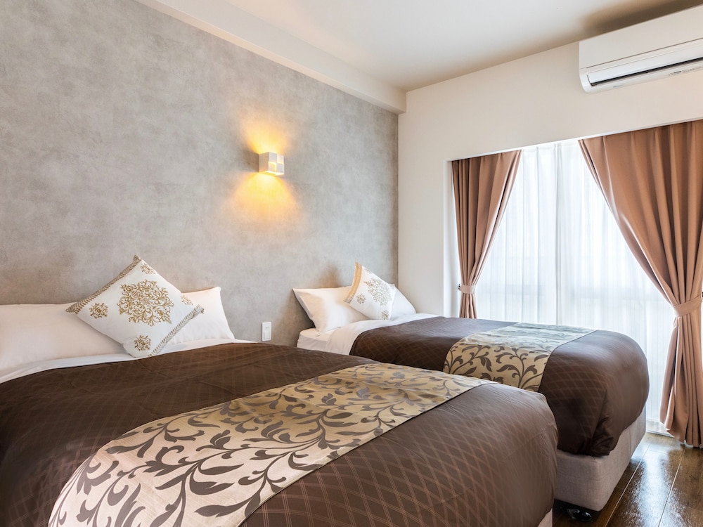 CONDOMINIUM HOTEL RIYUKA IN KADENA 1 那覇
