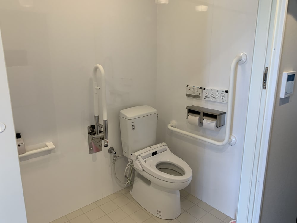 CONDOMINIUM HOTEL RIYUKA IN KADENA 1 那覇