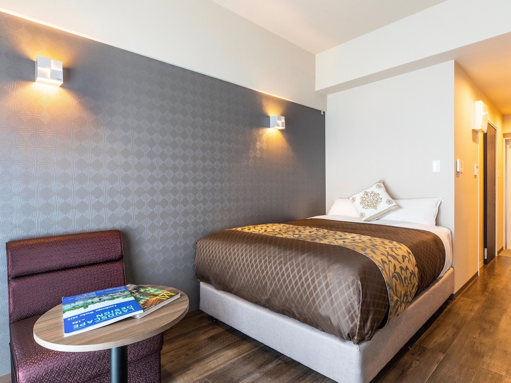 CONDOMINIUM HOTEL RIYUKA IN KADENA 1 那覇