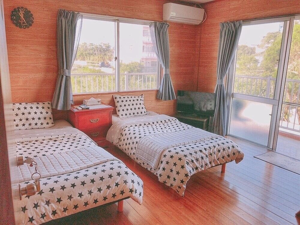 ゲストハウス 時 那覇