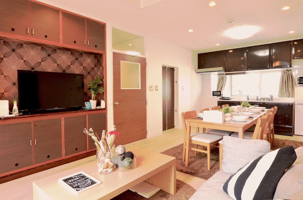 PURPLE HOUSE 那覇