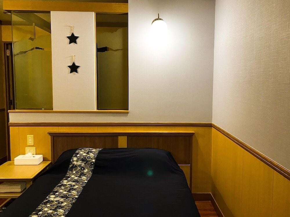 HOTEL 紅 - BIN - 那覇