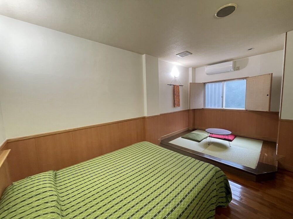 HOTEL 紅 - BIN - 那覇