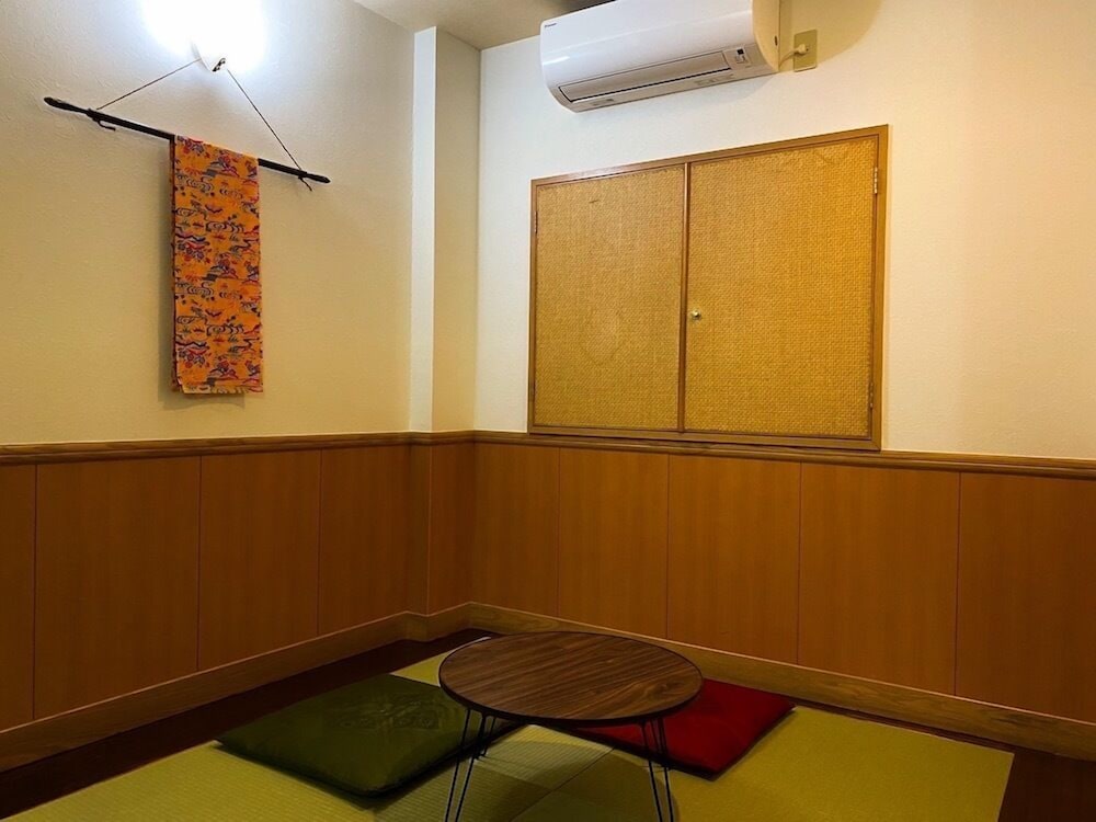 HOTEL 紅 - BIN - 那覇