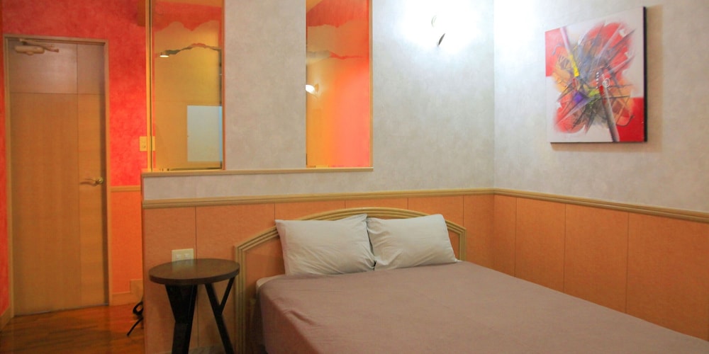 HOTEL 紅 - BIN - 那覇