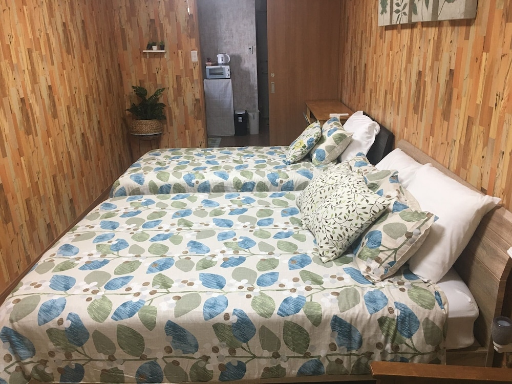 BEACH LODGE 1 & PRIVATE BEACH 那覇