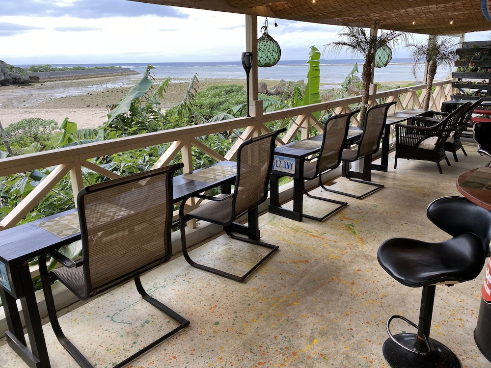 BEACH LODGE 1 & PRIVATE BEACH 那覇