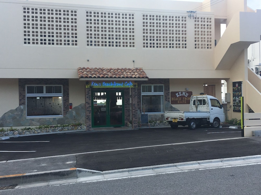 BEACH LODGE 1 & PRIVATE BEACH 那覇