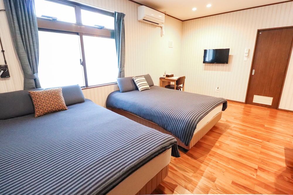 HOTEL UPI コンドミニアムホテル美浜ウーピー 那覇