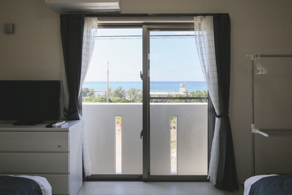 SUNSET UMINCHU 那覇