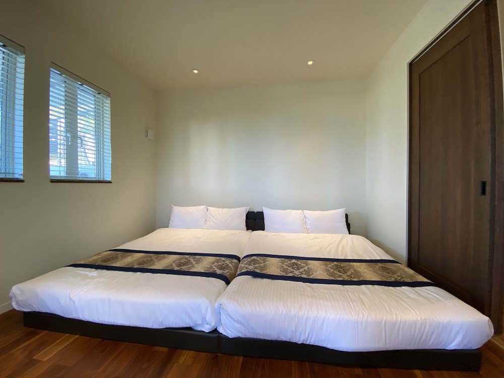 MAEDA BEACH HOTEL 那覇