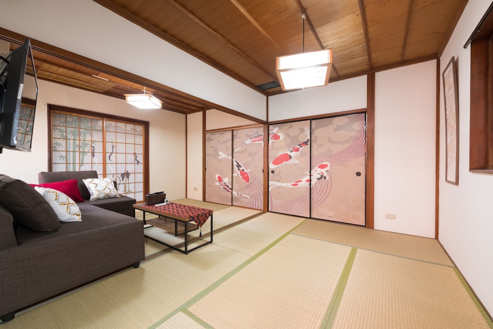 NAHA CONDOMINIUM MAEJIMA HOUSE 那覇