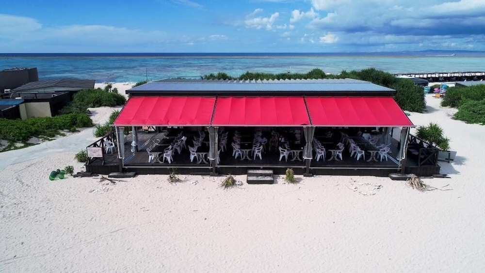 NAGANNU ISLAND STAY 那覇