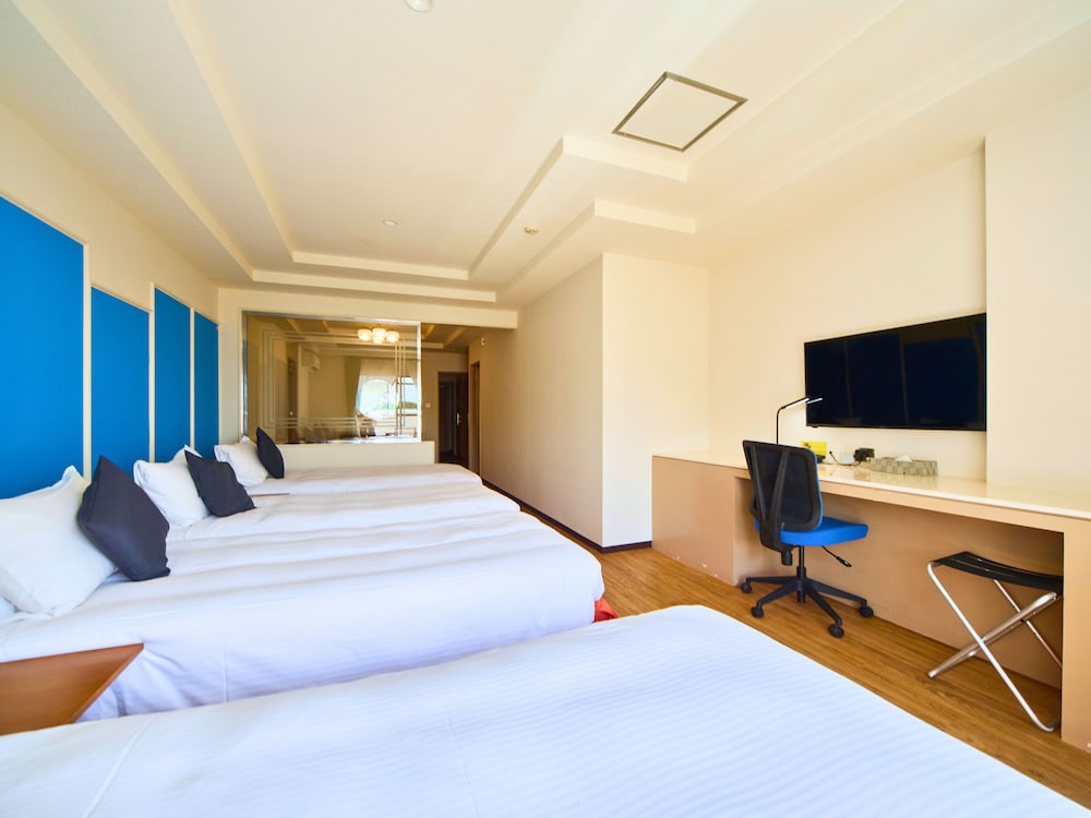 ライカム ファミリー リゾート ホテル 那覇