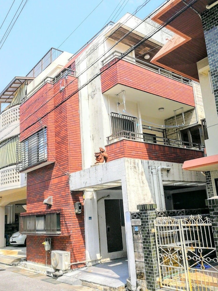 NAHA TOMARIN HOUSE 那覇