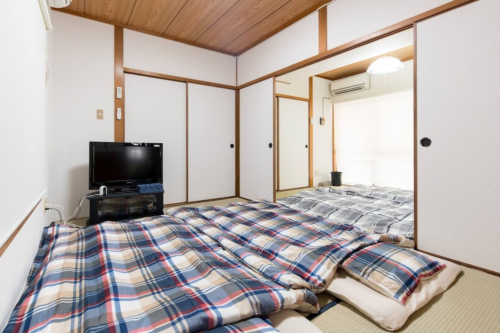 NAHA TOMARIN HOUSE 那覇