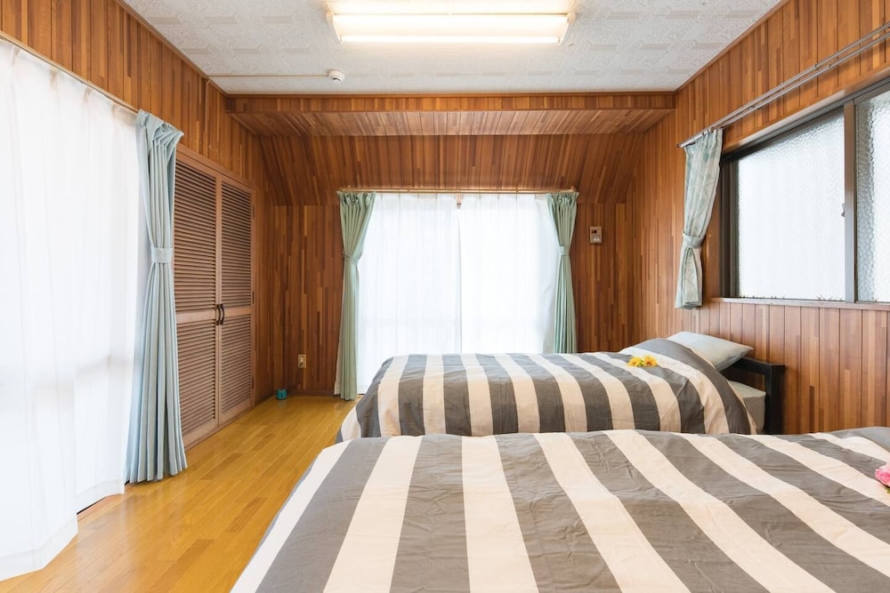 NAHA TOMARIN HOUSE 那覇