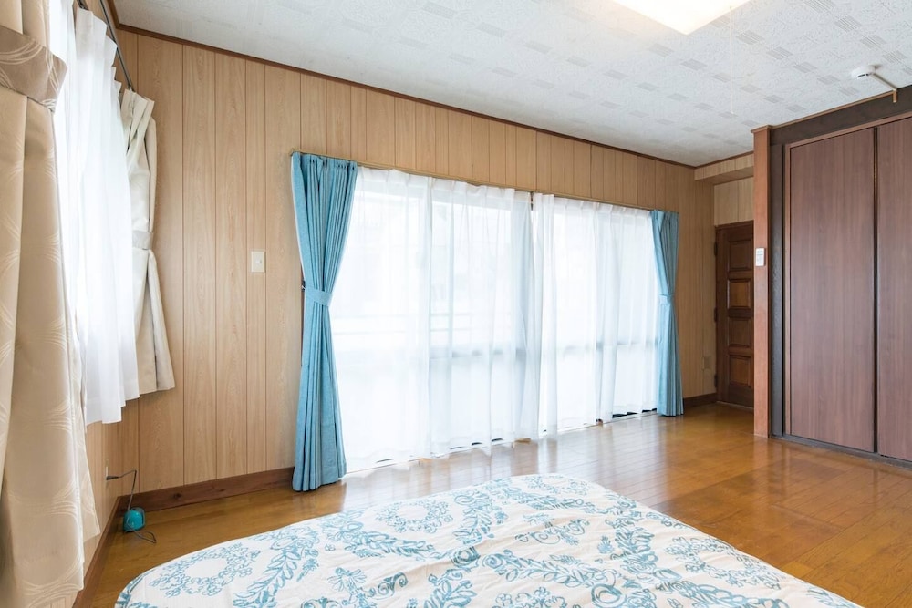 NAHA TOMARIN HOUSE 那覇