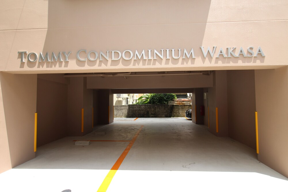 TOMMY CONDOMINIUM WAKASA 那覇