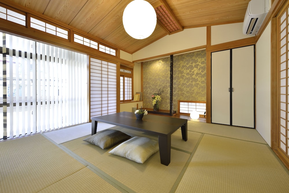 EX 久茂地 アパートメント 那覇